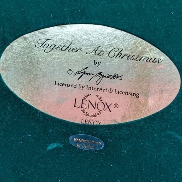 Lenox - Together At Christmas - Frosty Collection Sculptures - Picture 9 of 12
